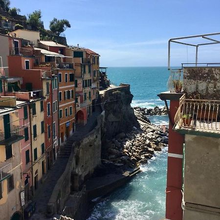 Sara Apartment, Comfort And Lateral Sea View Riomaggiore Exterior foto