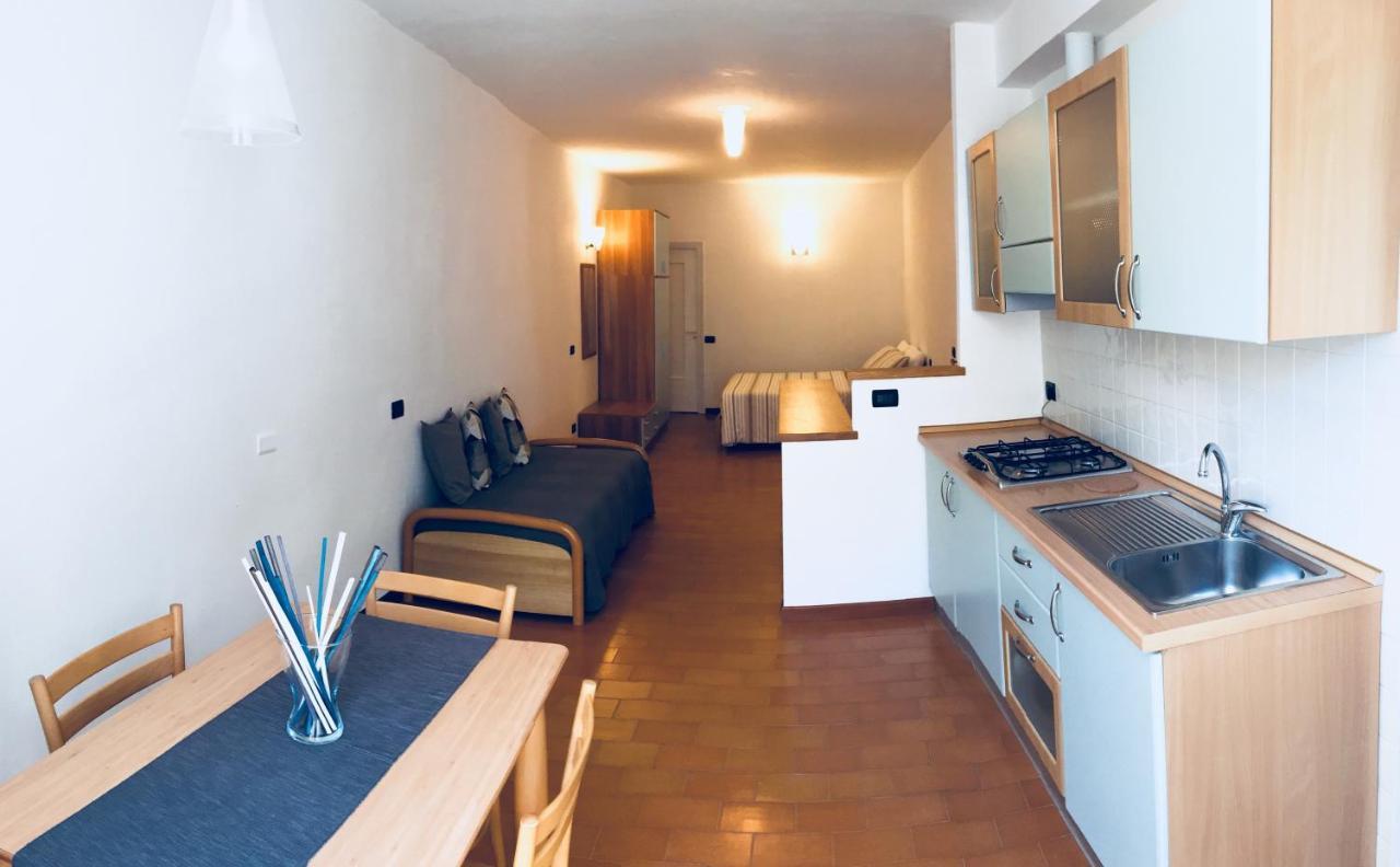 Sara Apartment, Comfort And Lateral Sea View Riomaggiore Exterior foto